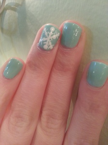snowflake manicure